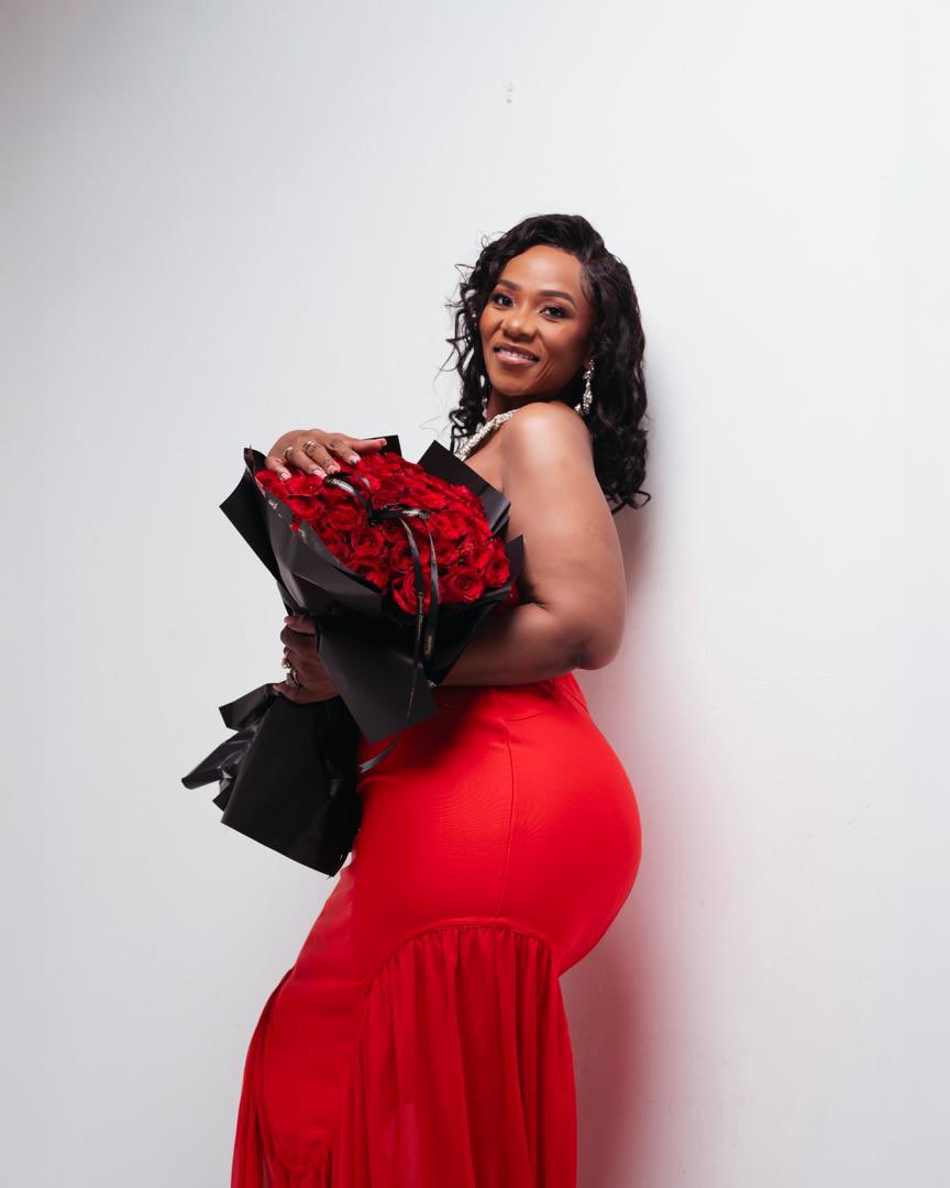SolomeNakaweesi's tweet photo. Celebrating My Golden Jubilee… 

This is how 50 looks! 

Let life begin… https://t.co/Nc8AXRpR96