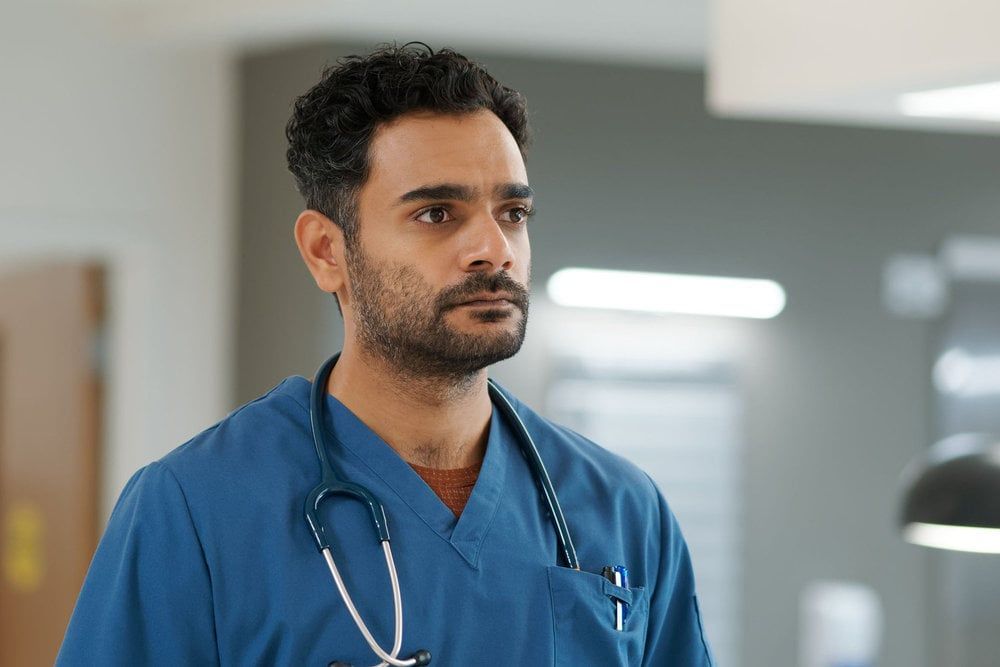 We spoke with Hamza Haq about filming the final season of #Transplant, how his character has evolved, and what to expect from the finale. Read the interview! telltaletv.com/2025/06/hamza-…