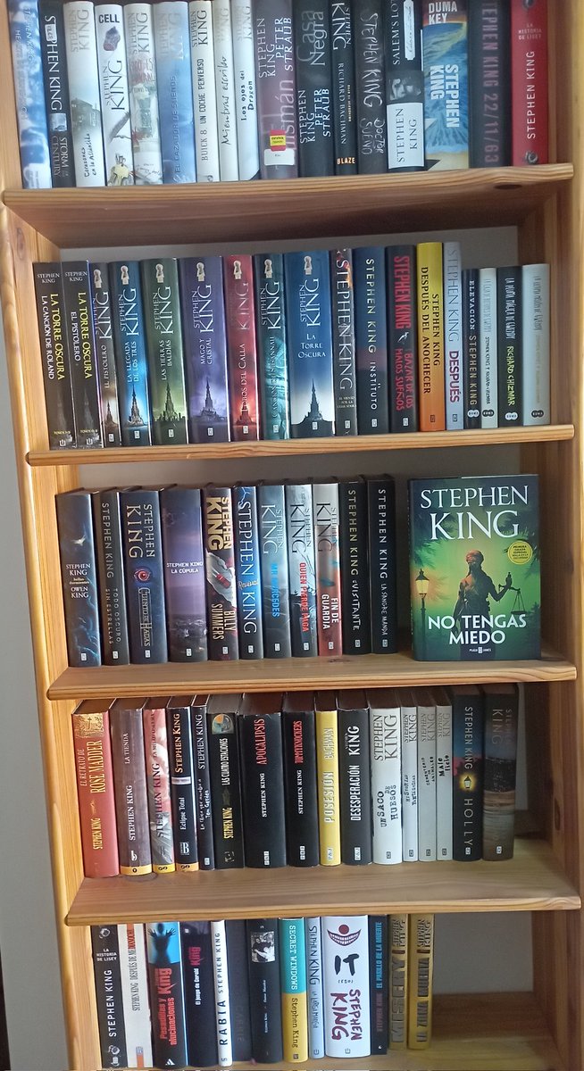 Colección de libros de Stephen King, de Javier Martos.