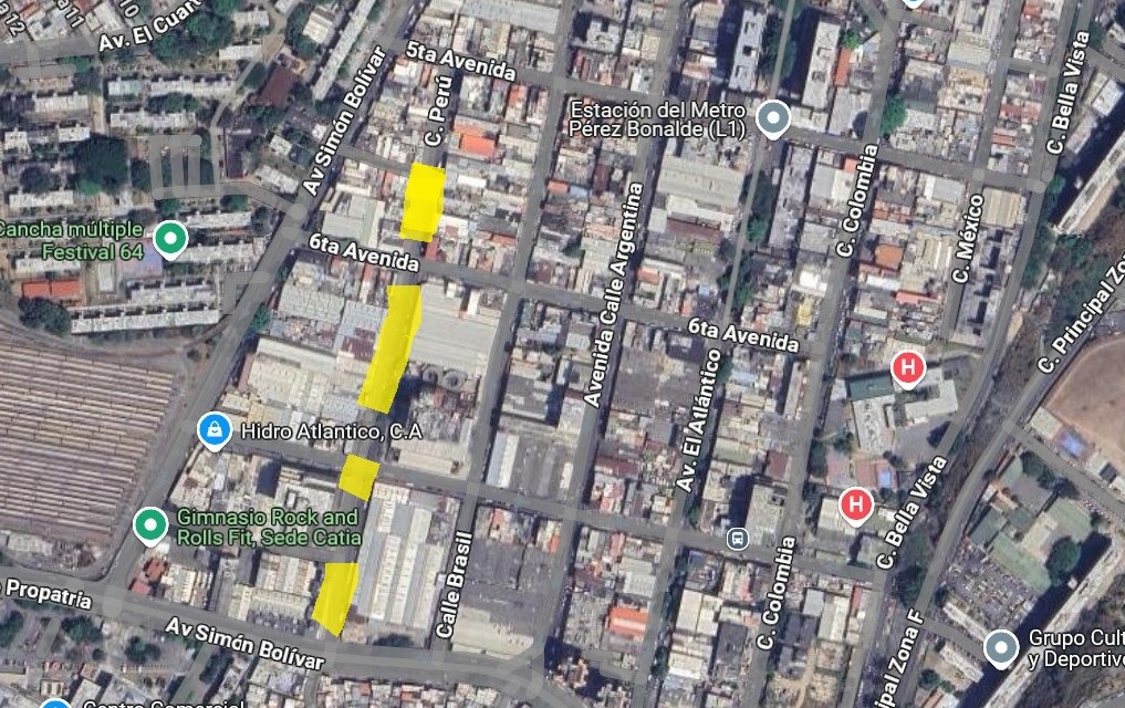 Crónica de una manifestación opositora en Catia, hace 22 años...

Un Veedor en Catia. ismaelperezvigil.wordpress.com/2025/06/20/un-… a través de <a href="/Ismael_Perez/">Ismael Perez Vigil</a>