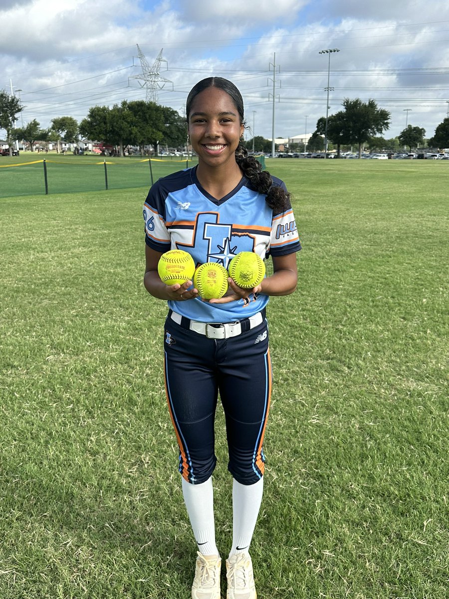 Illusions Gold Elite Sessum (@igsp2627) on Twitter photo Wrap up of day 1️⃣ at TFL Championship - added some homers on the board! <a href="/Amiraabu2027/">Amira Abukhzam</a> adds one to her tally, and <a href="/MGriffin2026/">McKenna Griffin</a> adds three! Let’s go!! #LeadTheWay Wrap up of day 1️⃣ at TFL Championship - added some homers on the board! <a href="/Amiraabu2027/">Amira Abukhzam</a> adds one to her tally, and <a href="/MGriffin2026/">McKenna Griffin</a> adds three! Let’s go!! #LeadTheWay