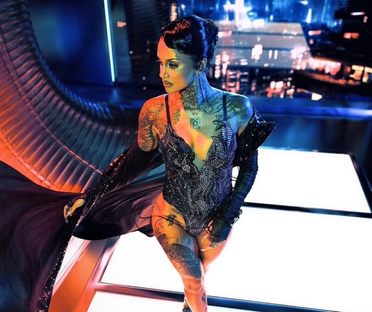 kehlanidaiIy's tweet image. Happy 1 year anniversary to Kehlani’s Crash 💥 A bold, versatile masterpiece that debuted with 12.9M+ streams in its first week, hit #25 on Billboard 200, and topped R&amp;amp;B/Soul charts. A timeless era ✨ 

| #Kehlani #CRASHAnniversary