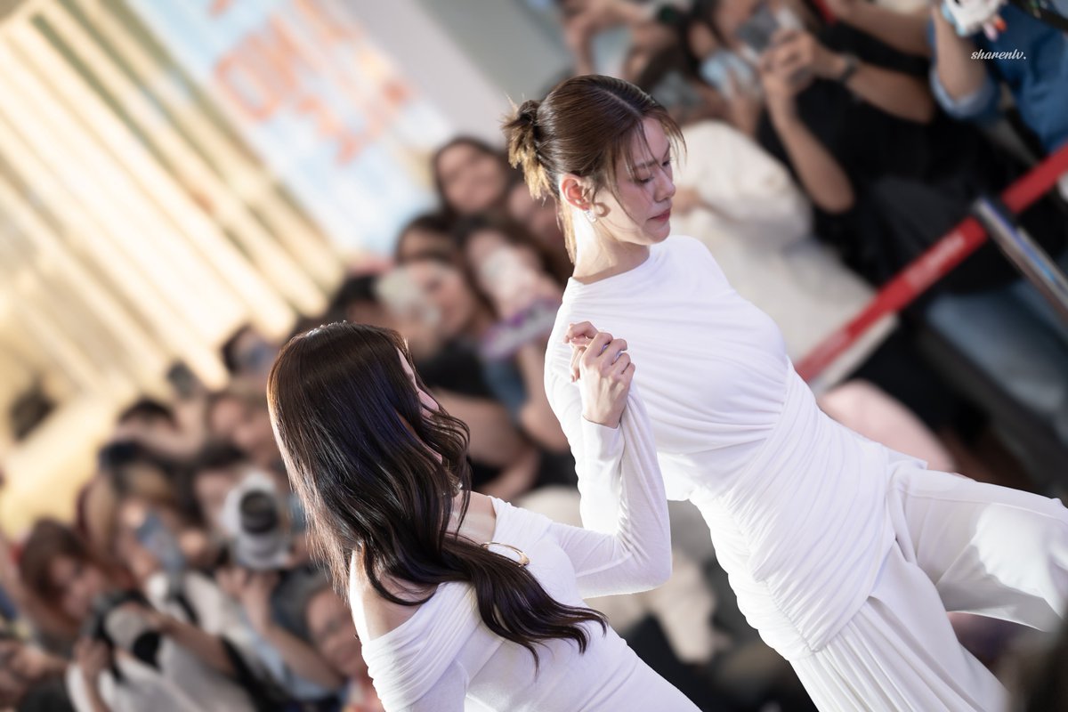 ShareNlv's tweet image. Together every step of the way. 🧡💜
STAY BEAUTY WITH EMBN
#InfinityMedicalClinicxEmiBonnie
#emiamily #beonnnie #emibonnie