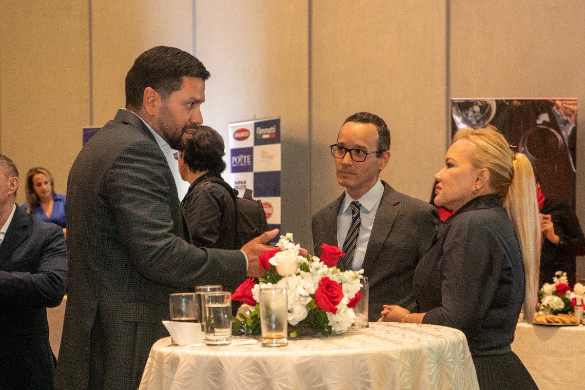 🇮🇹🤝🇪🇨 Fue un honor acompañar la celebración de la Festa della Repubblica y los 125 años de relaciones diplomáticas entre Italia y Ecuador, organizada por la <a href="/ItalyinEcuador/">Italy in Ecuador</a>.

Agradezco al Embajador <a href="/giovadavoli/">Giovanni</a> y a la comunidad italiana por la invitación y por su valioso aporte