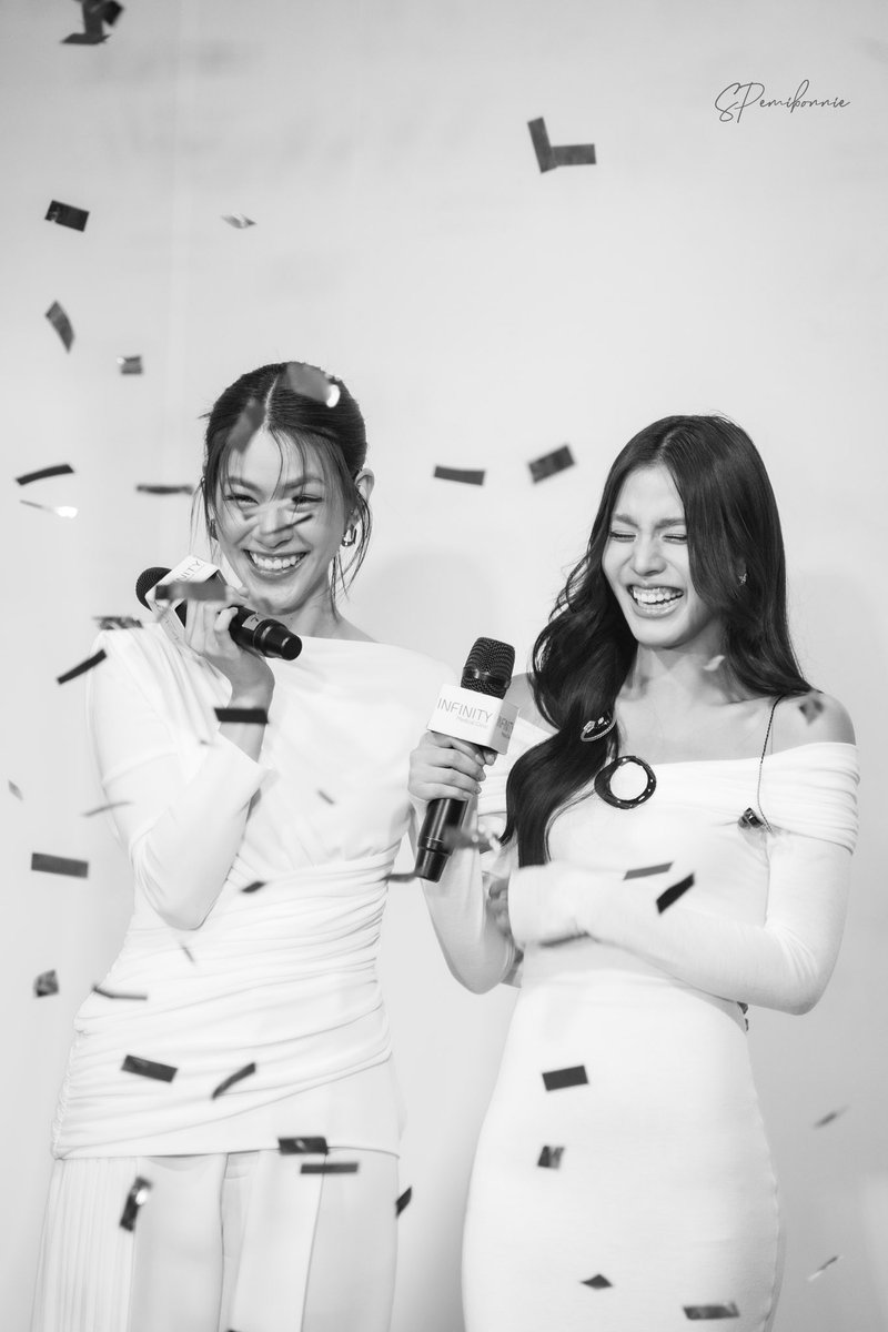 ccebmoinnie's tweet image. 🖤✨
STAY BEAUTY WITH EMBN
#InfinityMedicalClinicxEmiBonnie
#EmiBonnie #เอมี่บอนนี่
#emiamily #beonnnie