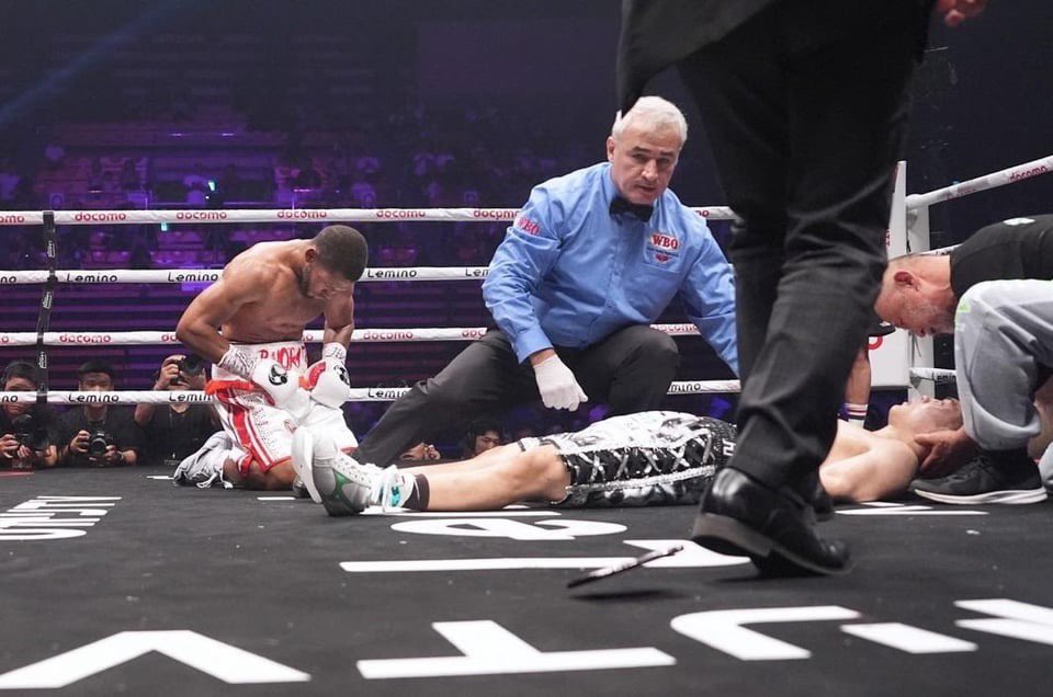 PulseStrikeX's tweet image. Jin Sasaki on his LOSS to Brian Norman Jr. #BOXING #NormanSasaki 🥊🥊🥊