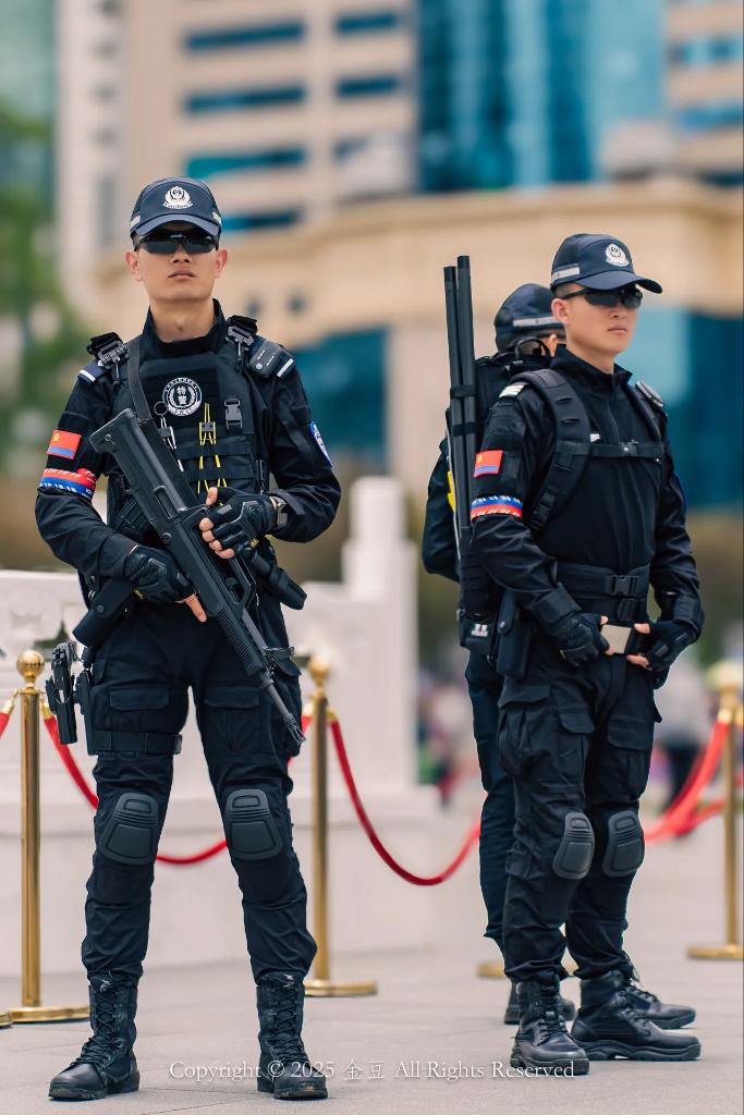 wang_cop's tweet image. 帅，酷，这样的警主多少人梦寐以求的吧