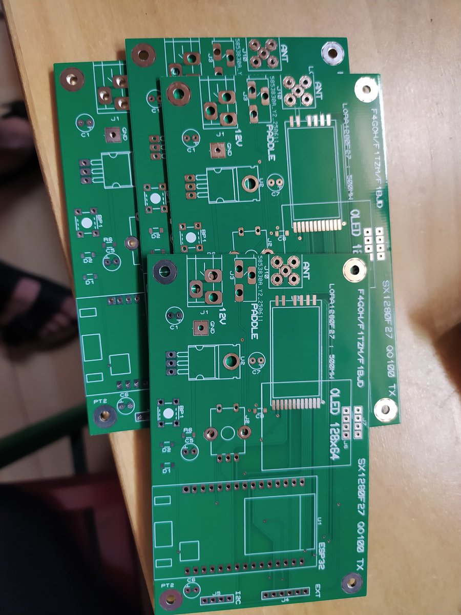 Nouveau projet chez <a href="/f5kff_f6kgl/">F5KFF_F6KGL</a> Merci à <a href="/f4goh/">f4goh</a> pour les gerber