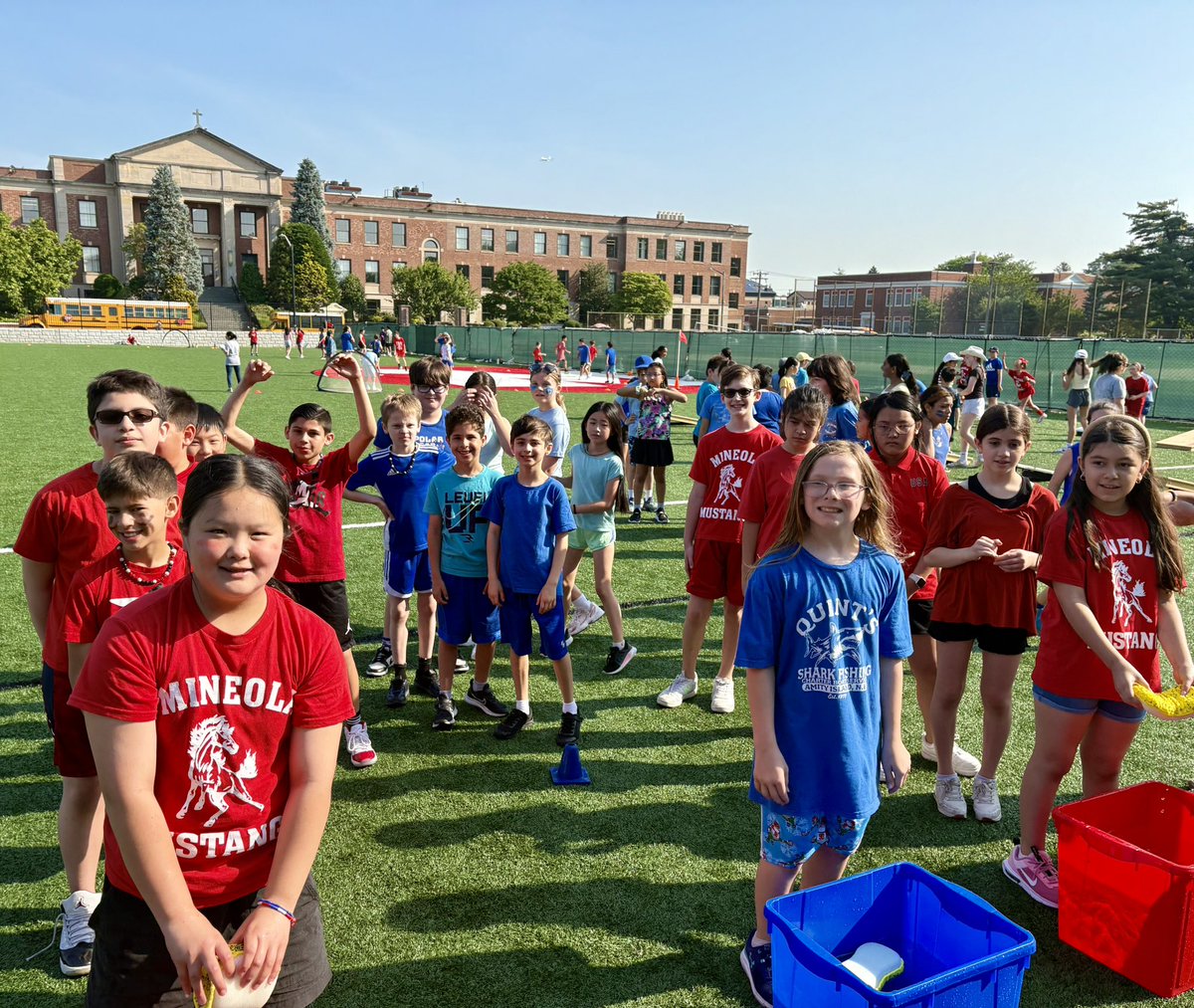 Allabouttheyet's tweet image. 😎 CORE MEMORY….. Field Day!
During our final Agency Hour of the school year, we reflected on our 5th grade journey from start to finish. Field Day was our favorite memory!
Thank you to the @MineolaMS Phys Ed Department for organizing a great day.
#MineolaProud