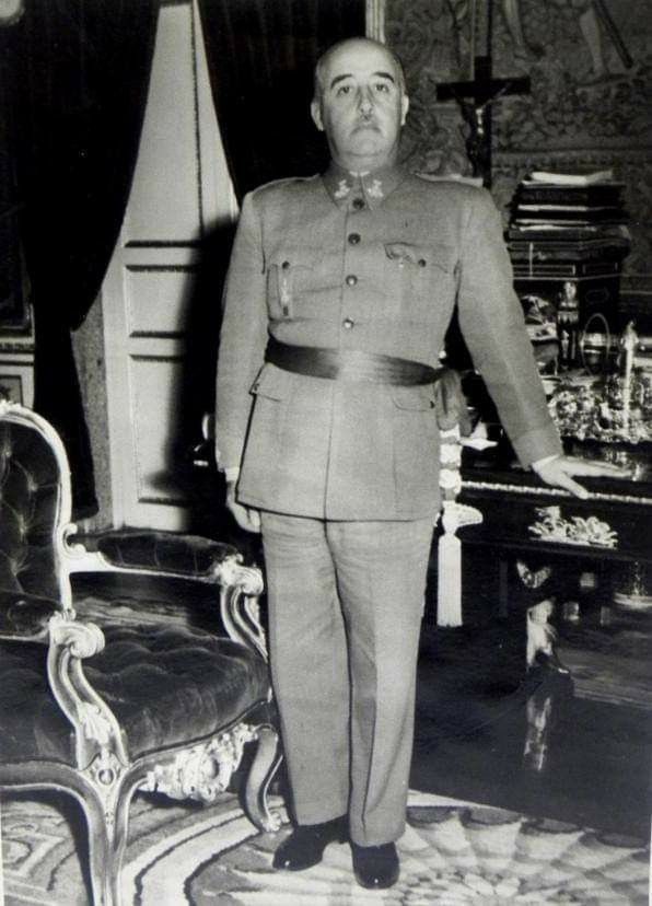 Francisco Franco El Mejor Líder Que Ha Tenido España!!