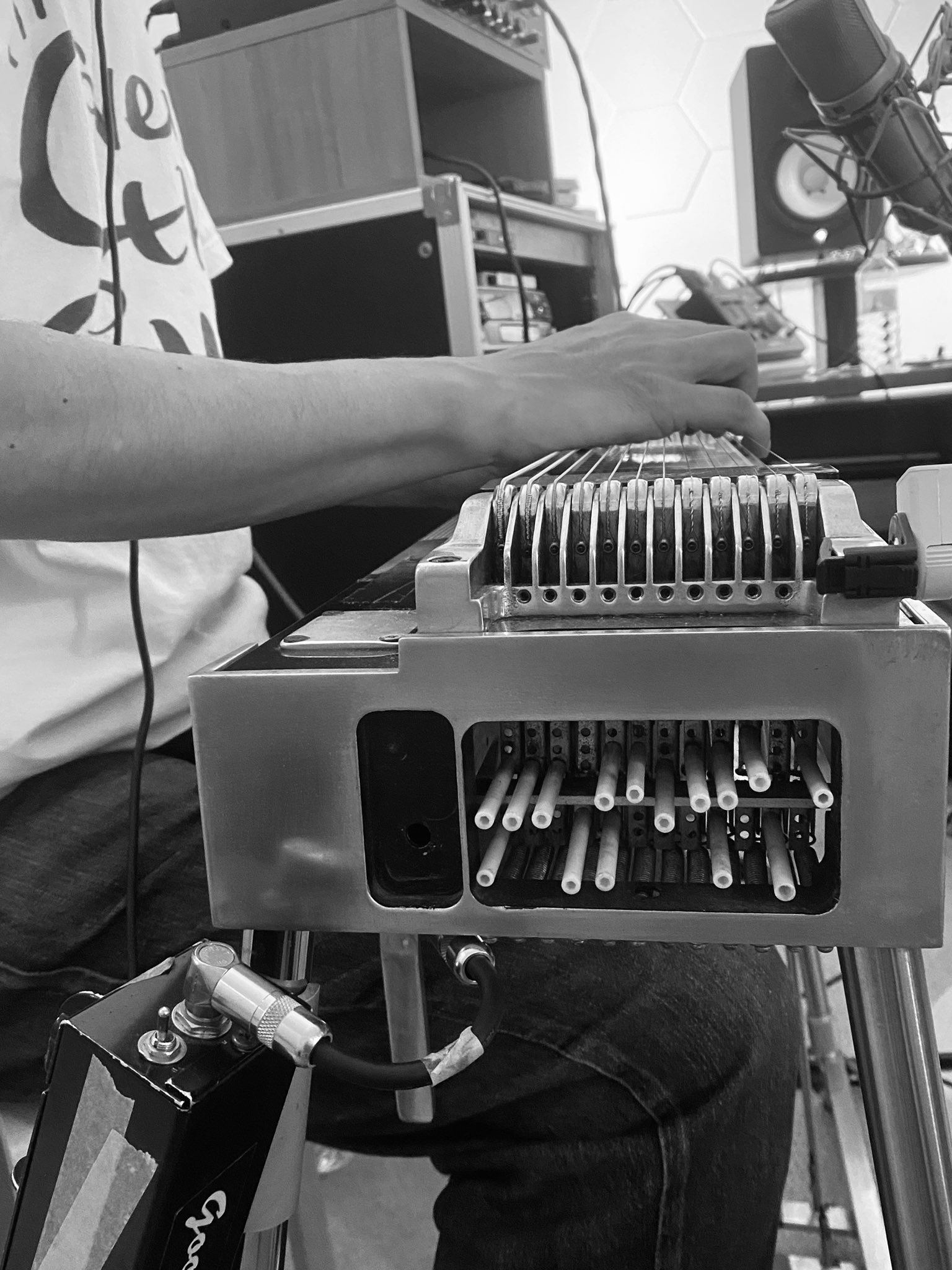 WORLD STANDARD Official Website — 『細野晴臣 録音術