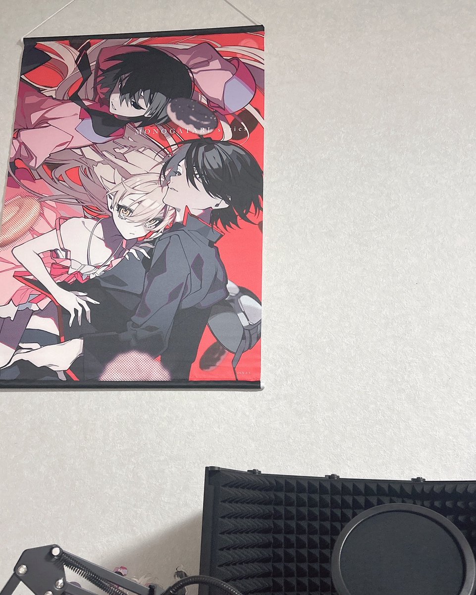 望月けいさんと物語シリーズのコラボグッズついに届きました！長かった...物語シリーズ大好きだし、望月けいさんのイラストもとても素敵で最高です👍明日もお仕事頑張れる...

おやすみなさい！