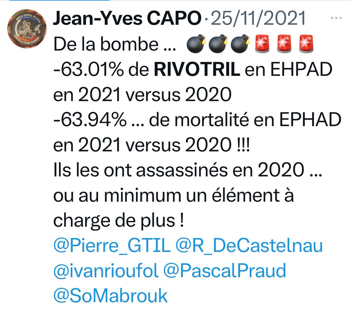 barriere_dr's tweet photo. Alors voilà.

Pour l’instant je ne m’étais pas exprimé sur le sujet.

Il me fallait vérifier quelques éléments.

Un confrère anesthésiste réanimateur @fluidloading a été condamné par l’ordre départemental des médecins de Moselle très sévèrement (qui s’est associé à la plainte du plaignant !) pour avoir remis à sa place @JeanYvesCAPO dans des tweets.

Suspendu un mois ! Ça me semble insensé. 

Mais soit . Notre profession nous oblige manifestement plus que ceux qui nous insultent quotidiennement.

Personnellement je ne me serais pas exprimé comme ça.
Mais peu importe.

Car à qui avons nous à faire ?

Eh bien voilà qui est @JeanYvesCAPO : 4 simples extraits en tapant le mot « rivotril » et « assassins »: « le sale boulot » « ils les ont assassines en 2020 » et diffament publiquement en déclarant que nous sommes donc une profession « d’assassins ».

Alors je pose une simple question à @ordre_medecins 

Allez-vous demander à l’ordre départemental ce qu’ils pensent de tels propos et s’y associent-ils aussi ?

Pourquoi ne pas utiliser plus fréquemment les 2 articles suivants ?
👉Article L.4121-2 du Code de la santé publique :
Le CNOM veille au maintien des principes de moralité, de probité et de compétence indispensables à l’exercice de la médecine.
👉Article 31 du Code de procédure civile :
Le droit d’agir en justice appartient à ceux qui ont un intérêt légitime au succès ou au rejet d’une prétention.

Saviez-vous que vous pouvez porter plainte en tant que partie civile ou demandeur pour atteinte à l’image de la profession ?

Notre profession a été insultée, bafouée, salie par des dizaines de personnes comme @JeanYvesCAPO nous accusant d’assassins 

Que comptez-vous faire ?

Avez-vous entamé des procédures envers @JeanYvesCAPO et tant d’autres pour dénoncer et mettre fin à ces insultes ?

Merci pour votre attention et bien confraternellement.