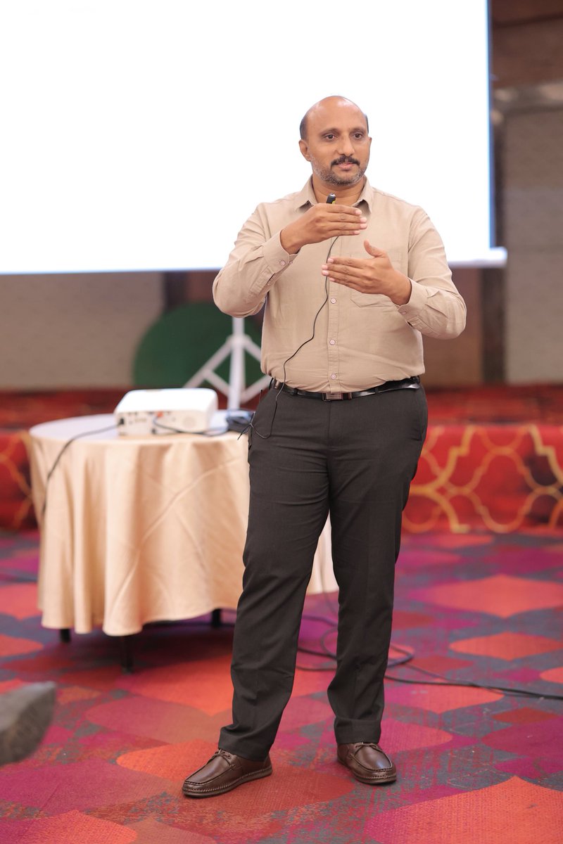 WealthyOptions1's tweet photo. It was awesome knowledge sharing experience @5paisa with wonderful audience #OptionsConvention
Chennai along with @itjegan
@dineshirtt
@Rahullprajapati https://t.co/b4UbxyW5Tk
