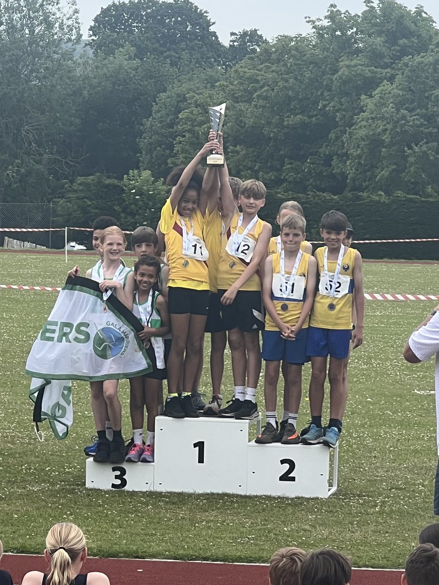 Bronze for ⁦<a href="/gnaac1/">Giffnock North A.C.</a>⁩ B Team at ⁦<a href="/scotathletics/">scottishathletics</a>⁩ Superteams in Dundee