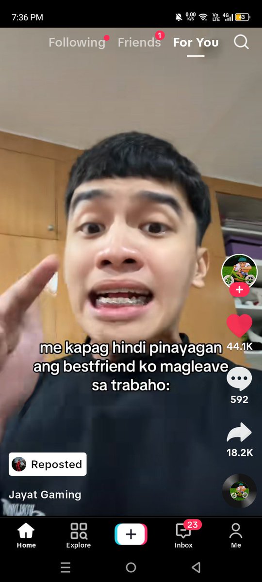 katelyorfiles's tweet photo. #iskoljon / #payat crumbs 

okay na 'to 👍👍 (pero seryoso natawa ako dito HAHAHAH) https://t.co/DuJKRkXHzR