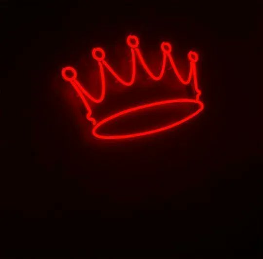 YourBullySerena's tweet photo. I just received this gift via Throne. Thank you! https://t.co/b1ujyRGQRO https://t.co/WPgNOXOqNV