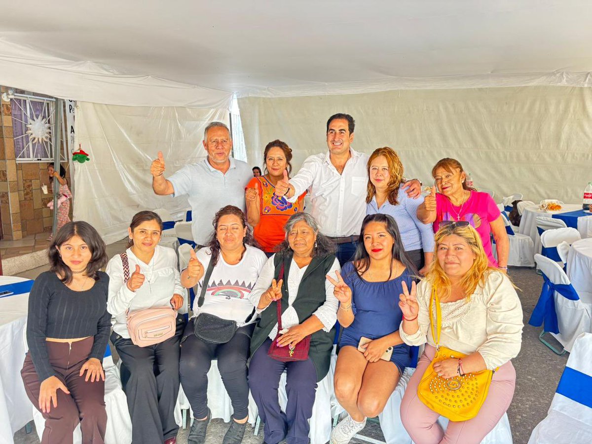 manoloherrerar's tweet photo. Mi agradecimiento a la familia Amaro y a su gran equipo por su compromiso. 

Coincido con ustedes en la visión de un PAN más participativo, con nuevas caras y siempre de la mano de la militancia. 

Su respaldo no solo suma, también fortalece.

#SeguimosReuniendoAmigos https://t.co/izRlYOUmuO
