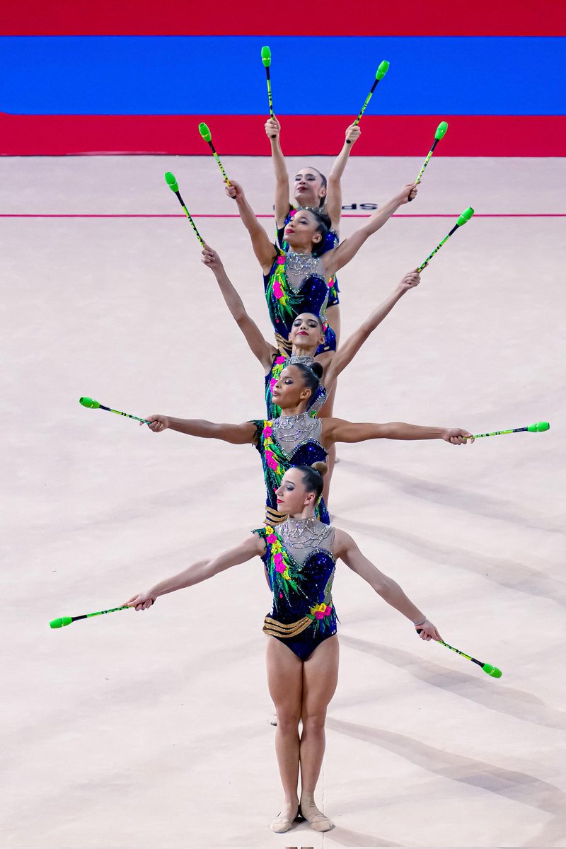 chbrasileiros's tweet photo. FOTAÇA!!

Brasil, vice campeão mundial nos conjuntos do Mundial Junior de Gin��stica Rítmica 

Prova - All Around 

📷 Simone Ferraro/CBG https://t.co/ysXrYlhodJ