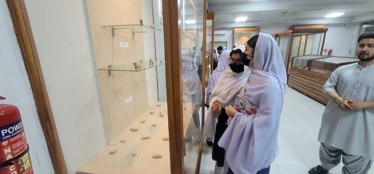MehrgharMuseum's tweet photo. Learning Beyond the Classroom!
We were delighted to host the students of Wahdat School, Nawa Killi Quetta at the Mehrgarh Museum.

@pkBritish @tourism_archive @cs_balochistan @UNICEF_Pakistan @IcomOfficiel https://t.co/5dYqLgRCFA