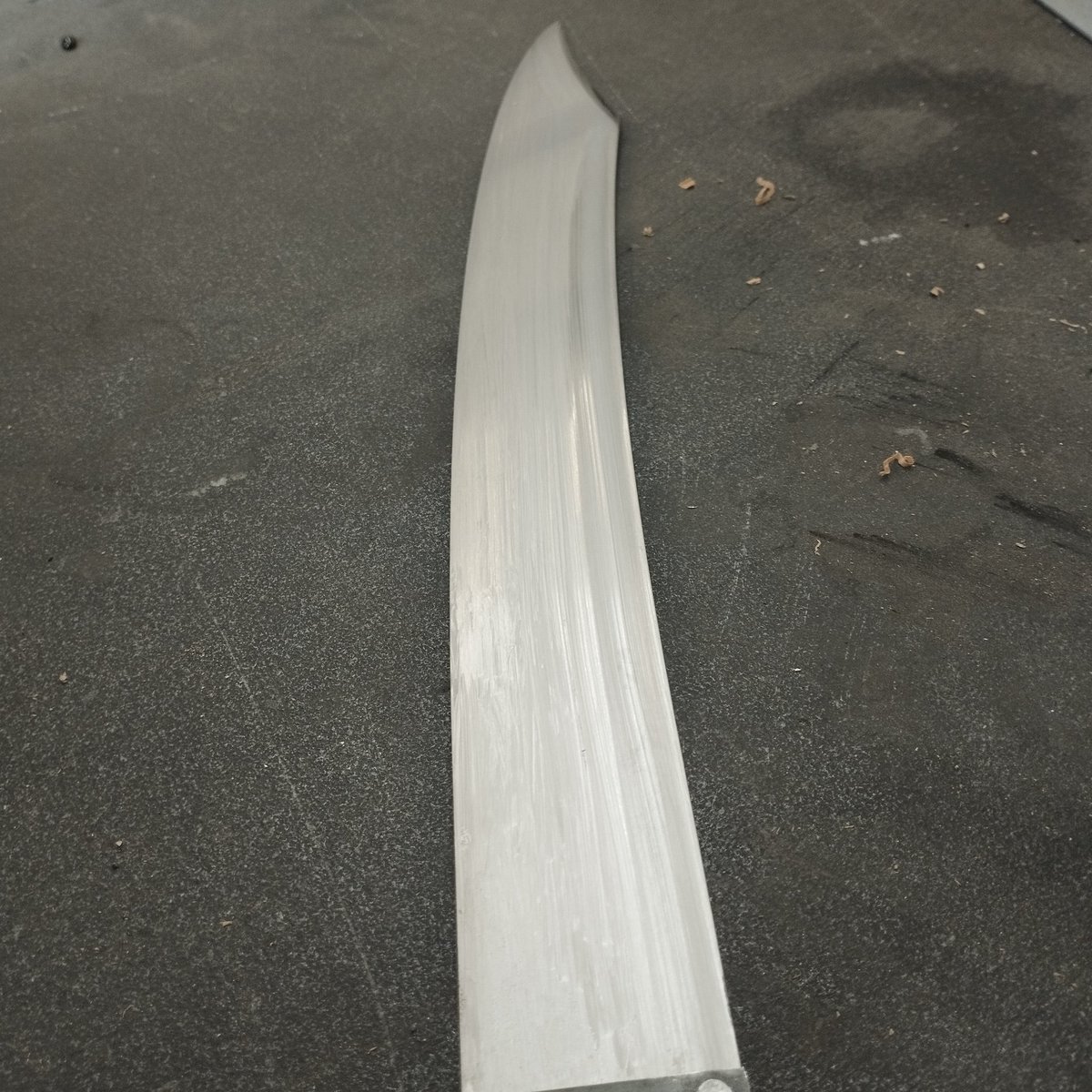 Some progress pics of a custom Kriegsmesser and an also custom pommeled Bauernwehr.