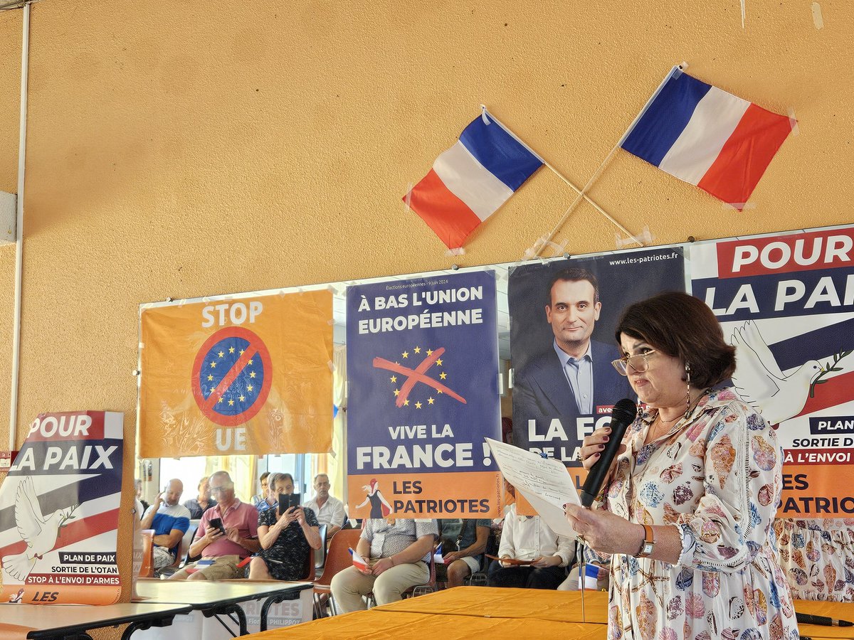 Les Patriotes 06 (@lespatriotes_06) on Twitter photo Les Patriotes 06 représentés à la réunion publique avec <a href="/f_philippot/">Florian Philippot</a> à Fréjus
#Liberté #Paix #Frexit Les Patriotes 06 représentés à la réunion publique avec <a href="/f_philippot/">Florian Philippot</a> à Fréjus
#Liberté #Paix #Frexit