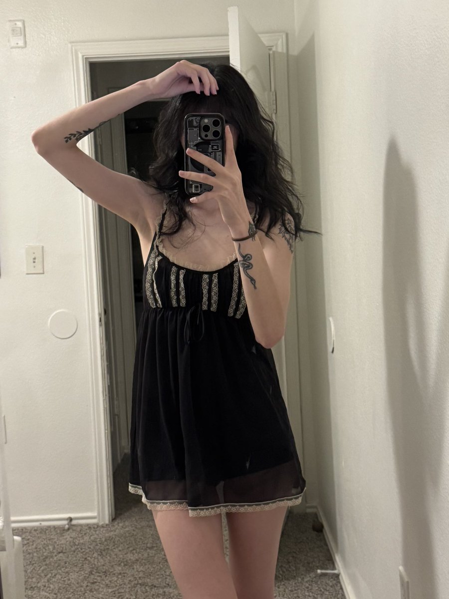 AlysonXIII's tweet image. Lowkey just a chill nonchalant guy idk