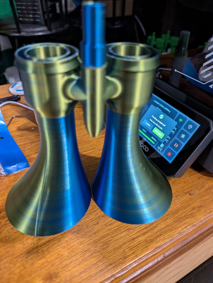 Have to admit - the two tone colouring looks really slick on these horns.

Bombers fans, if you want one, let me know. $5 will go to CFLFFC for each one sold. 

(I'm looking to see what other CFL teams I can two tone)