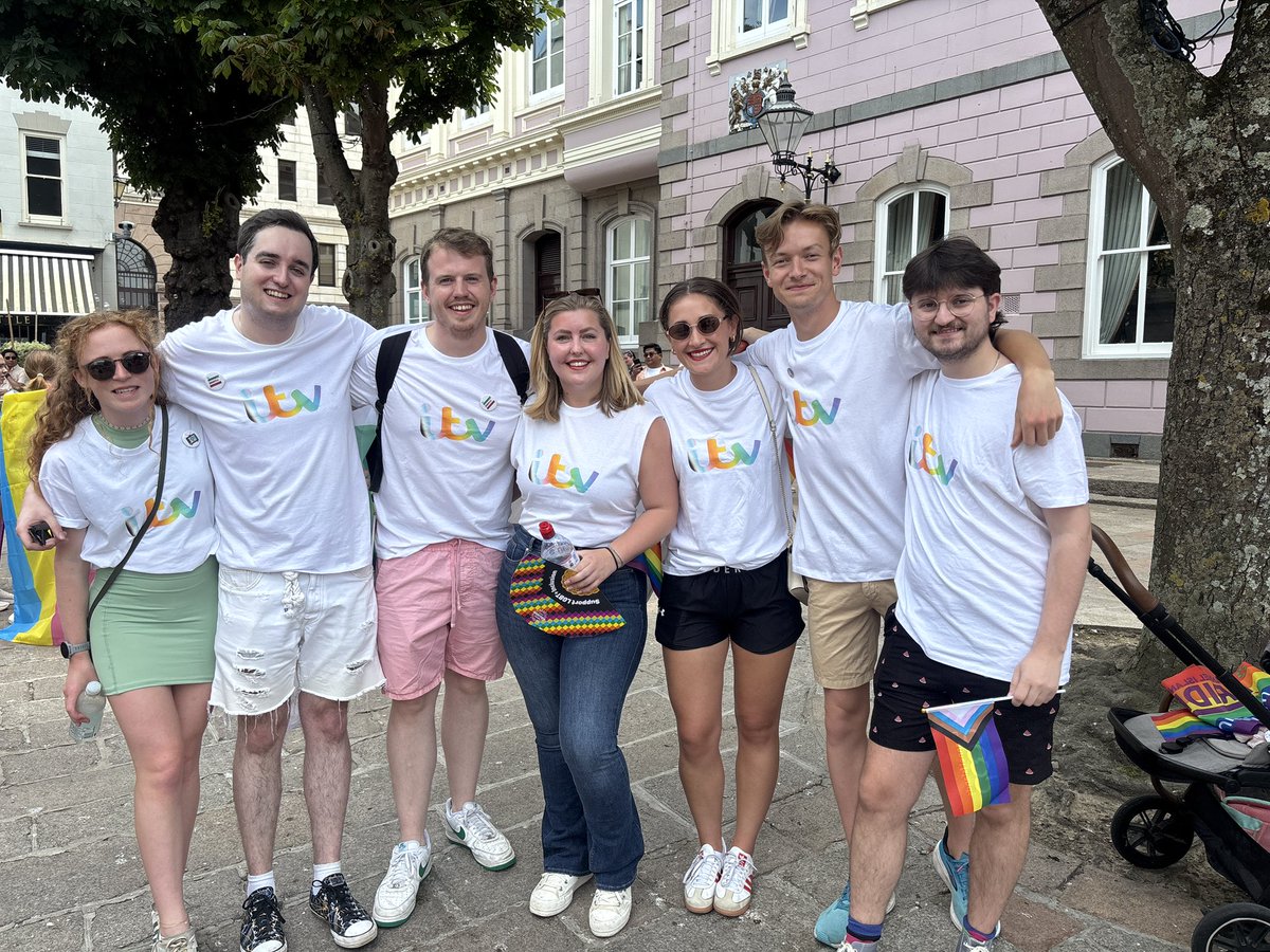 Wonderful to join in and cover this years Channel Islands Pride with some of my wonderful colleagues 🌈 <a href="/ITVChannelTV/">ITV Channel News</a> <a href="/CI_Pride/">Channel Islands Pride</a>