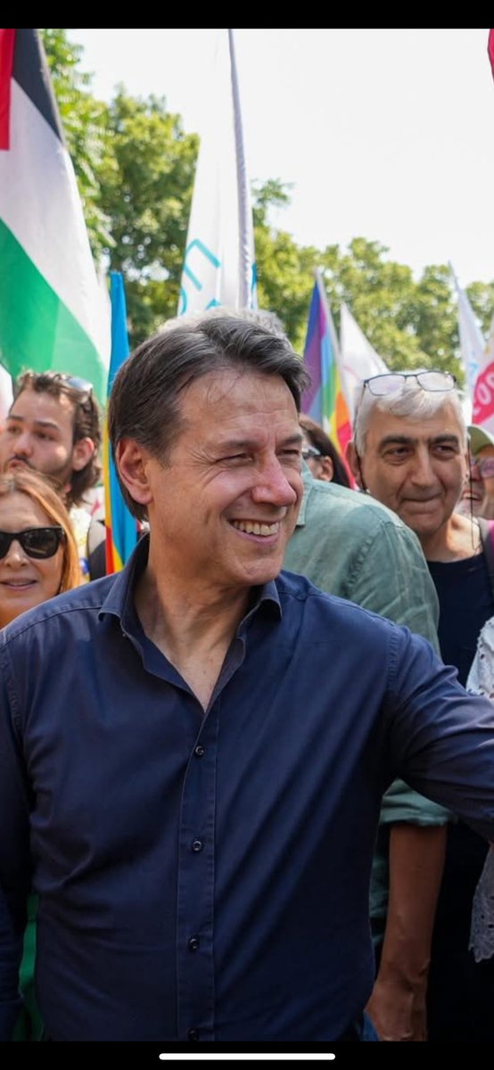 Manifestazione NO AL RIARMO!
<a href="/GiuseppeConteIT/">Giuseppe Conte</a>