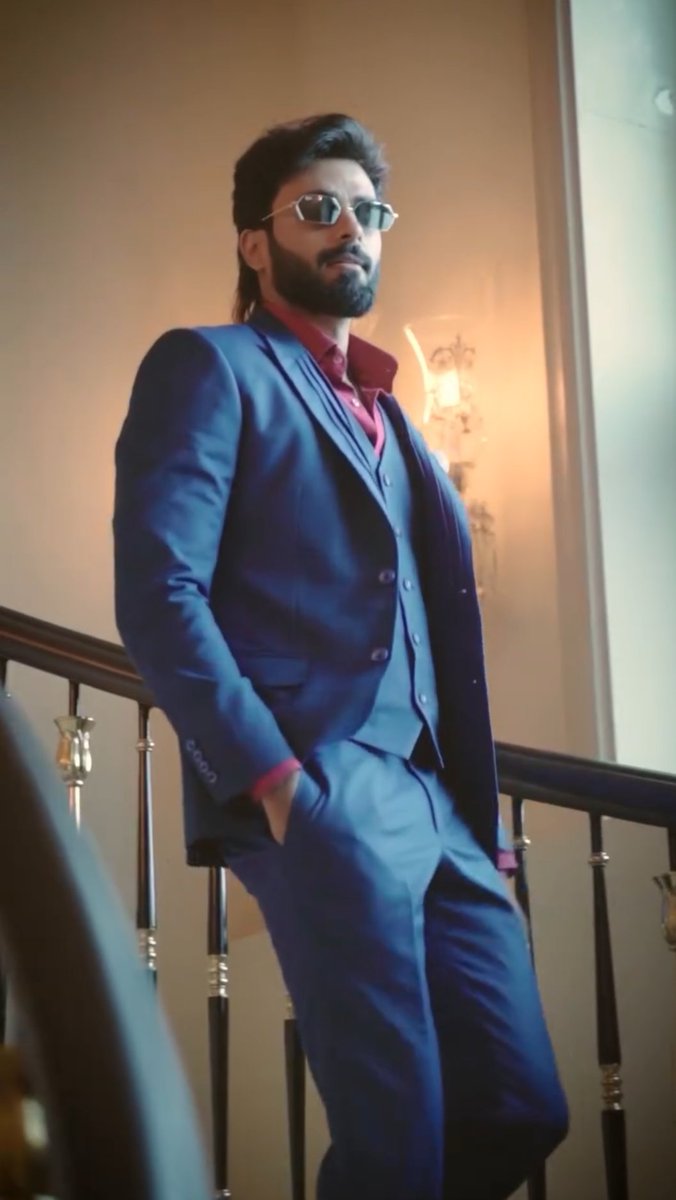 Unapologetically fierce, effortlessly swagger 😎
#Ashwinkumar
