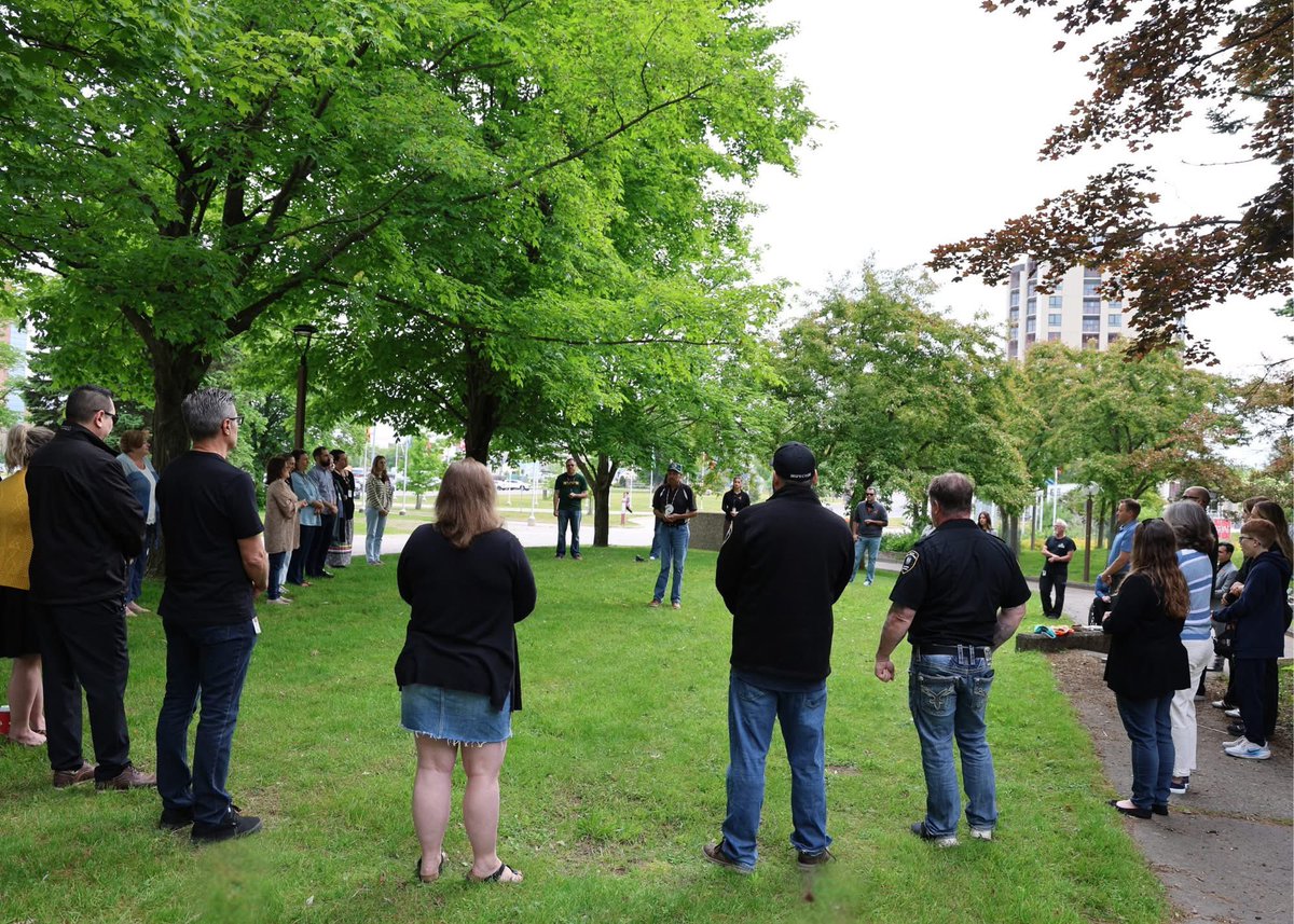 Today, we mark National Indigenous Peoples Day by honouring the cultures, histories, and contributions of First Nations, Inuit and Métis peoples. Thank you to Knowledge Keeper Darrell Boissoneau for leading a meaningful ceremony with City staff yesterday.
