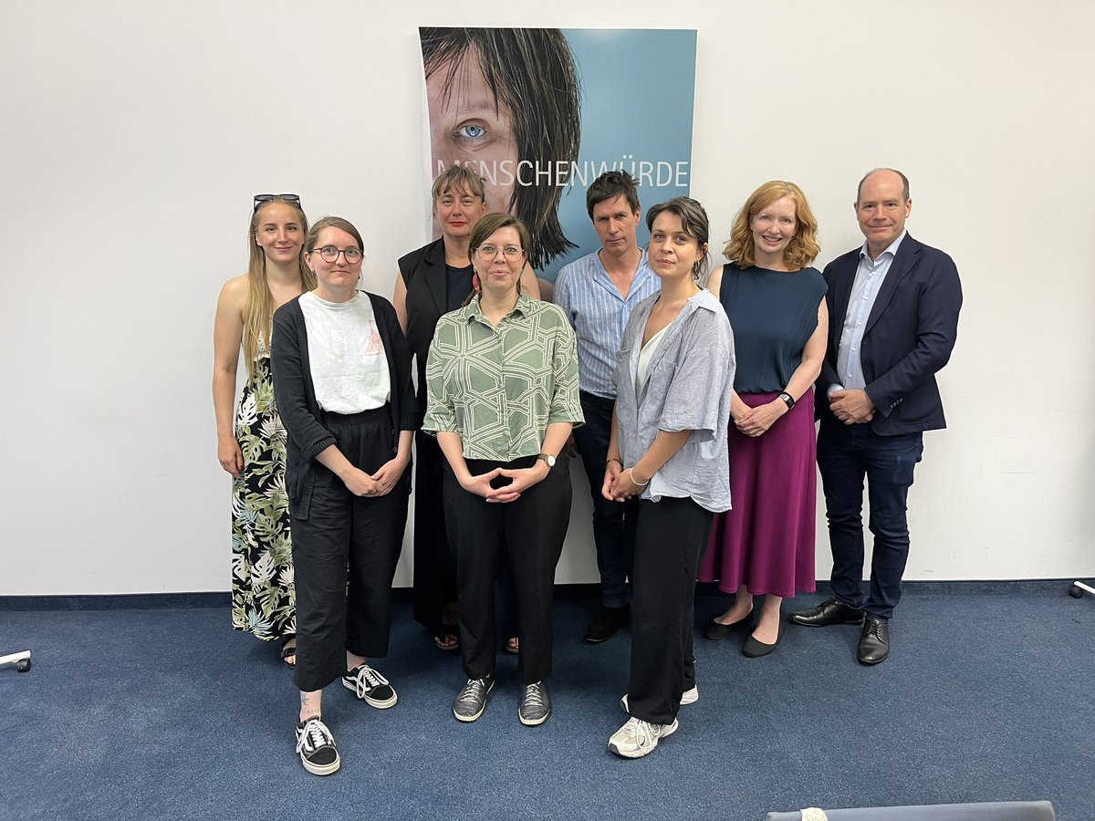 Vorgestern, am 19. Juni, fand der sechste Klausurtag im Deutschen Institut für Menschenrechte in Berlin statt.
Das Forschungsprojekt nähert sich allmählich seinem Abschluss. Unter anderem wurden erste Ergebnisse der einzelnen Teams vorgestellt und diskutiert.