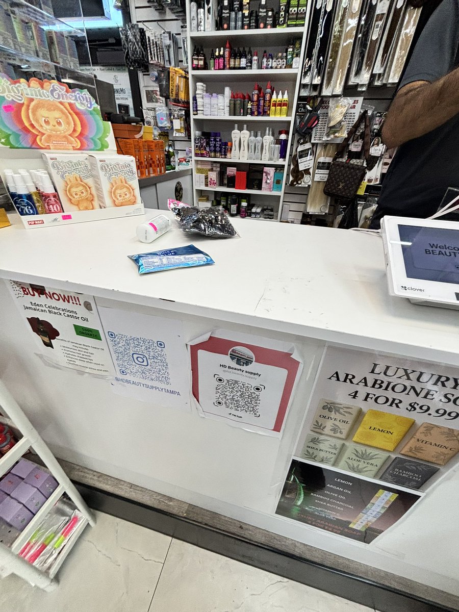 now why my beauty supply store got off brsnd sol de janero and lafufus and WHY DID THE LAFUFU TEMPT ME.