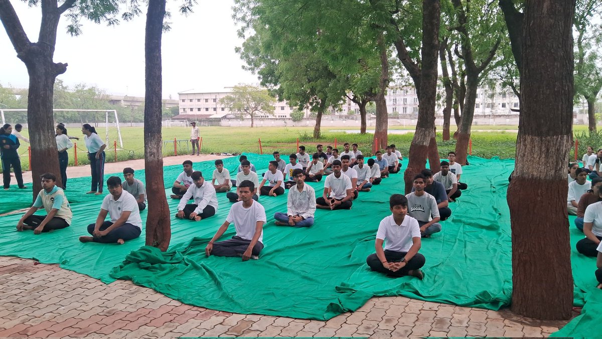 Collective calm, focused minds, and a shared purpose — this is the power of yoga in action!

On #InternationalYogaDay, let’s align our energy with our intentions and build a healthier, harmonious nation.