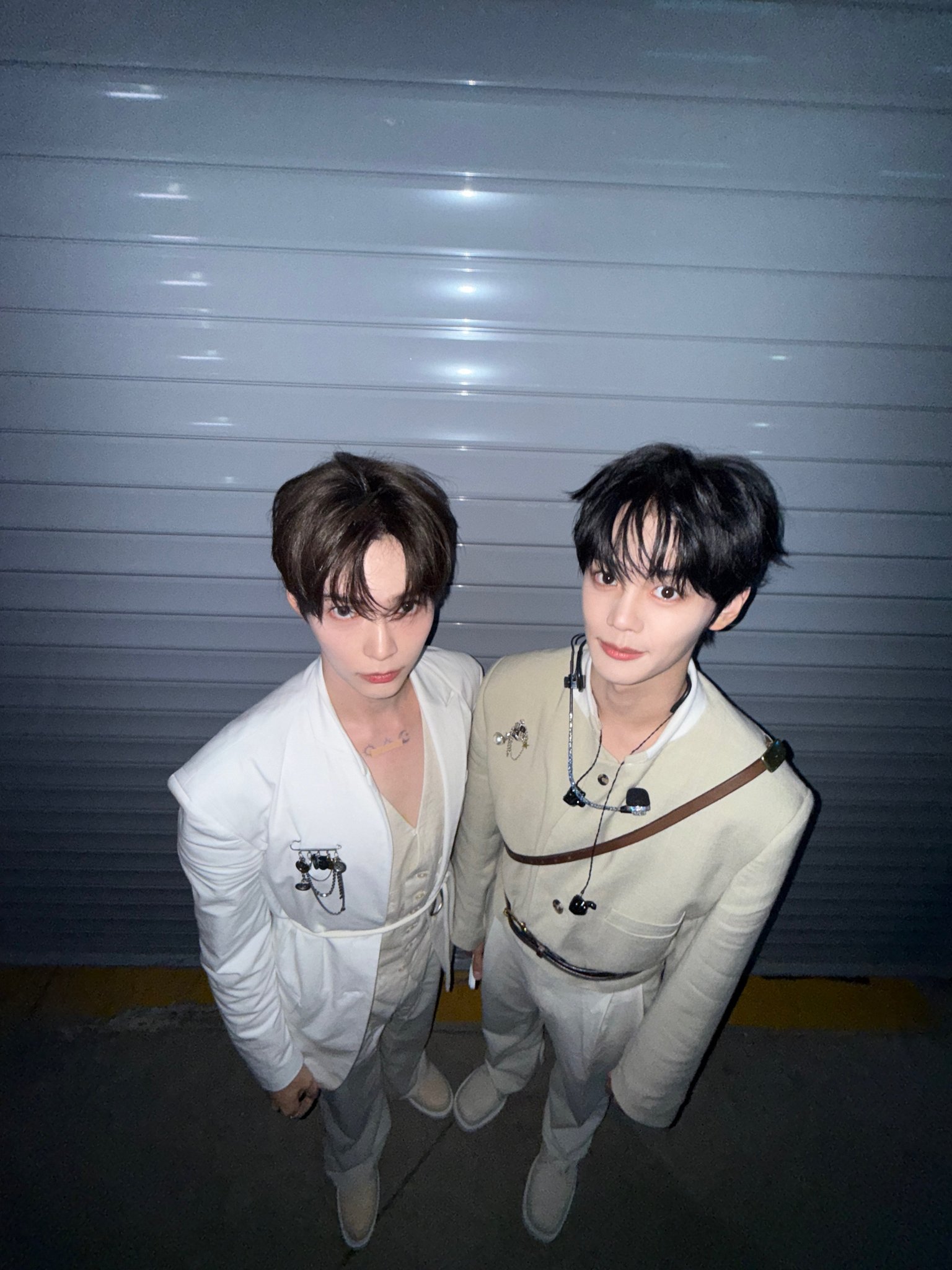 ²²ˣ on X: 