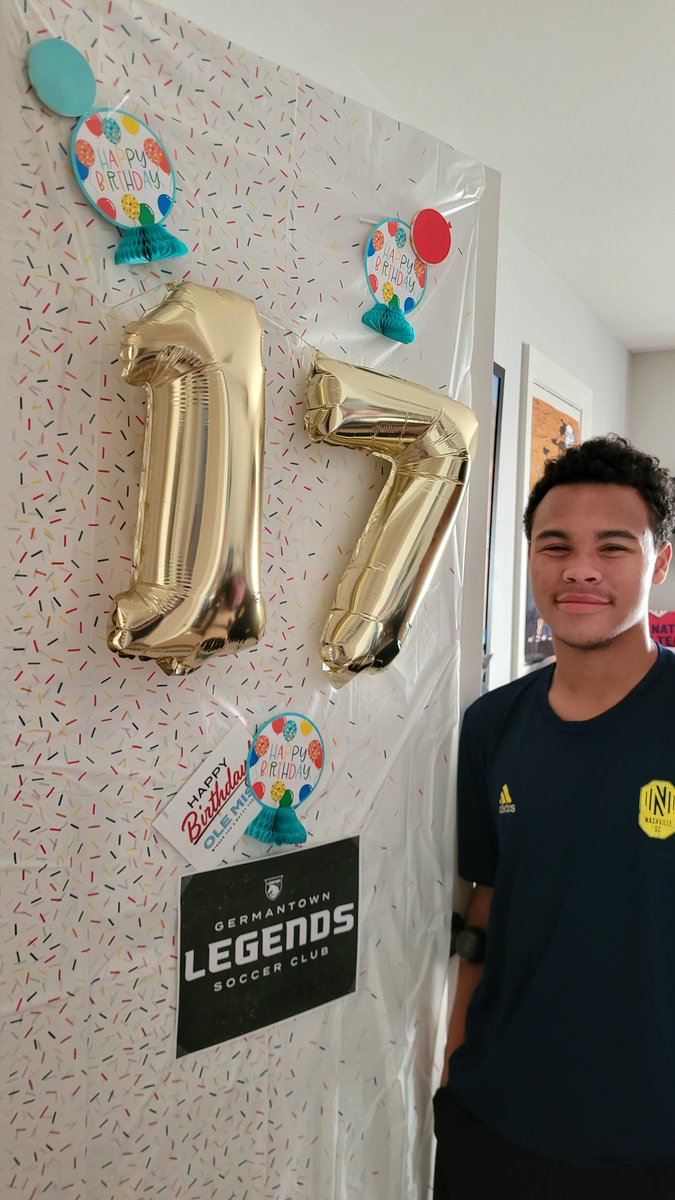 Senior26 - Search / X