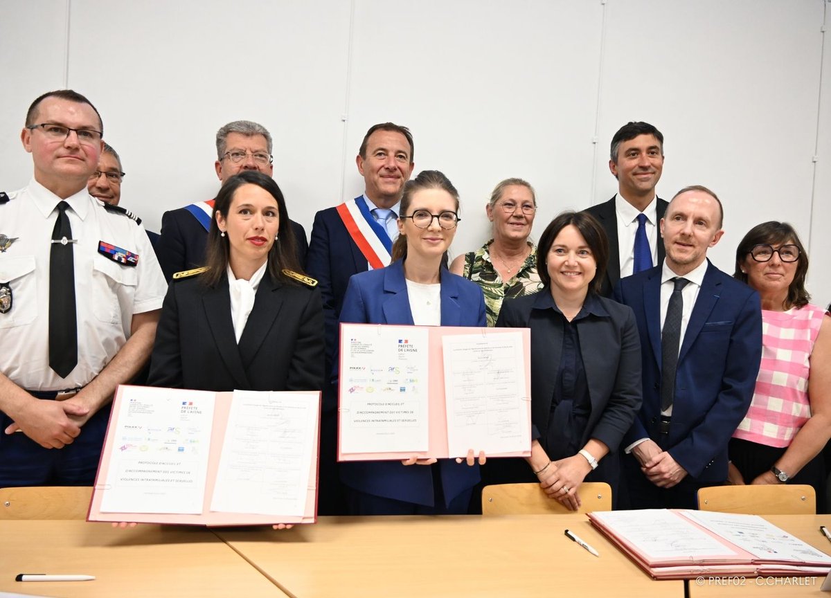 #ToutesEtTousEgaux | Aurore Bergé, ministre de l’Égalité entre les femmes et les hommes et de la Lutte contre les discriminations, était ce vendredi 20 juin en déplacement dans l’Aisne, aux côtés de Fanny ANOR, préfète de l’Aisne.