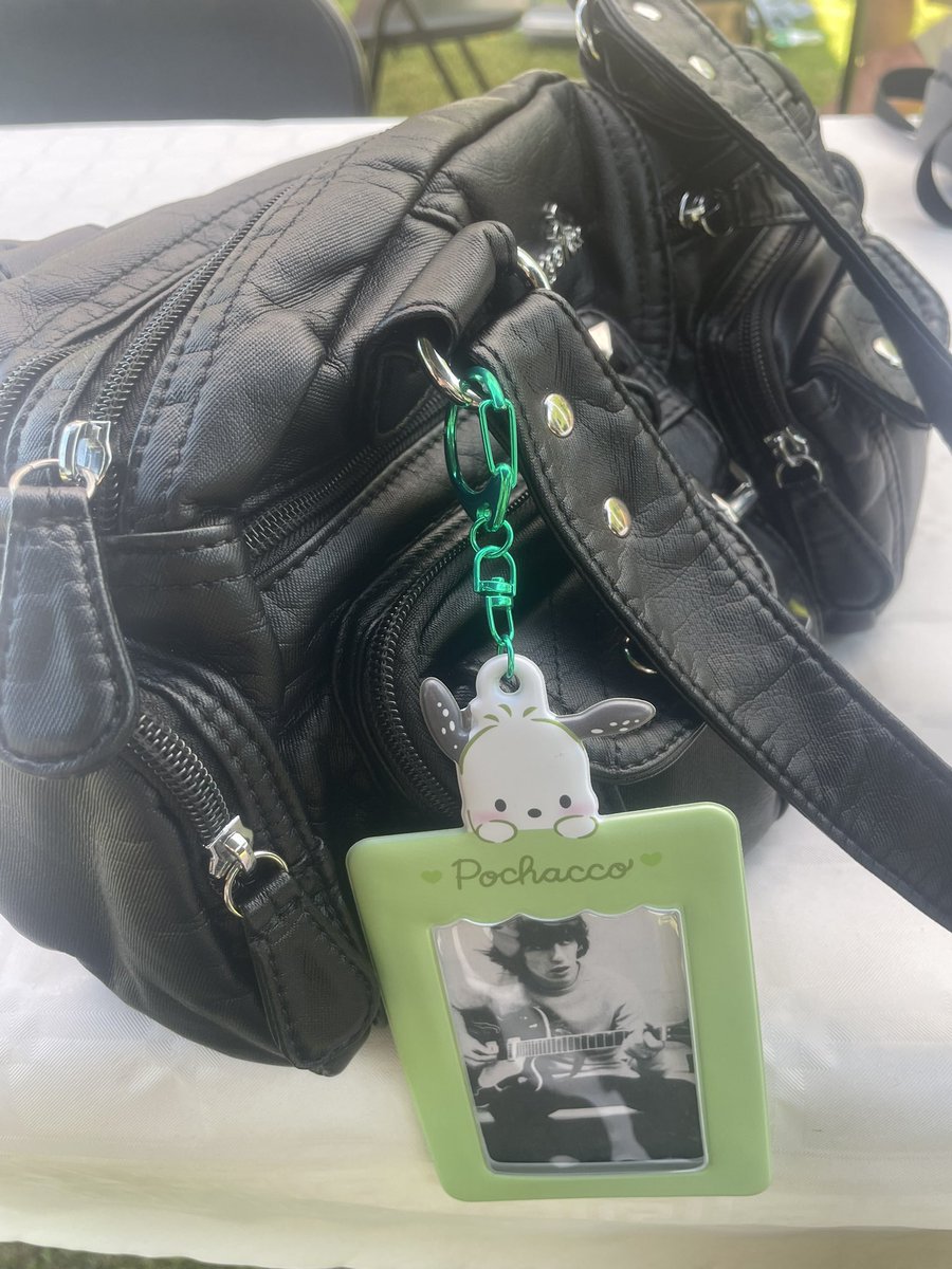 pearlymilkfairy's tweet image. my dad noticed and said he’s proud #slay #bestdaughter