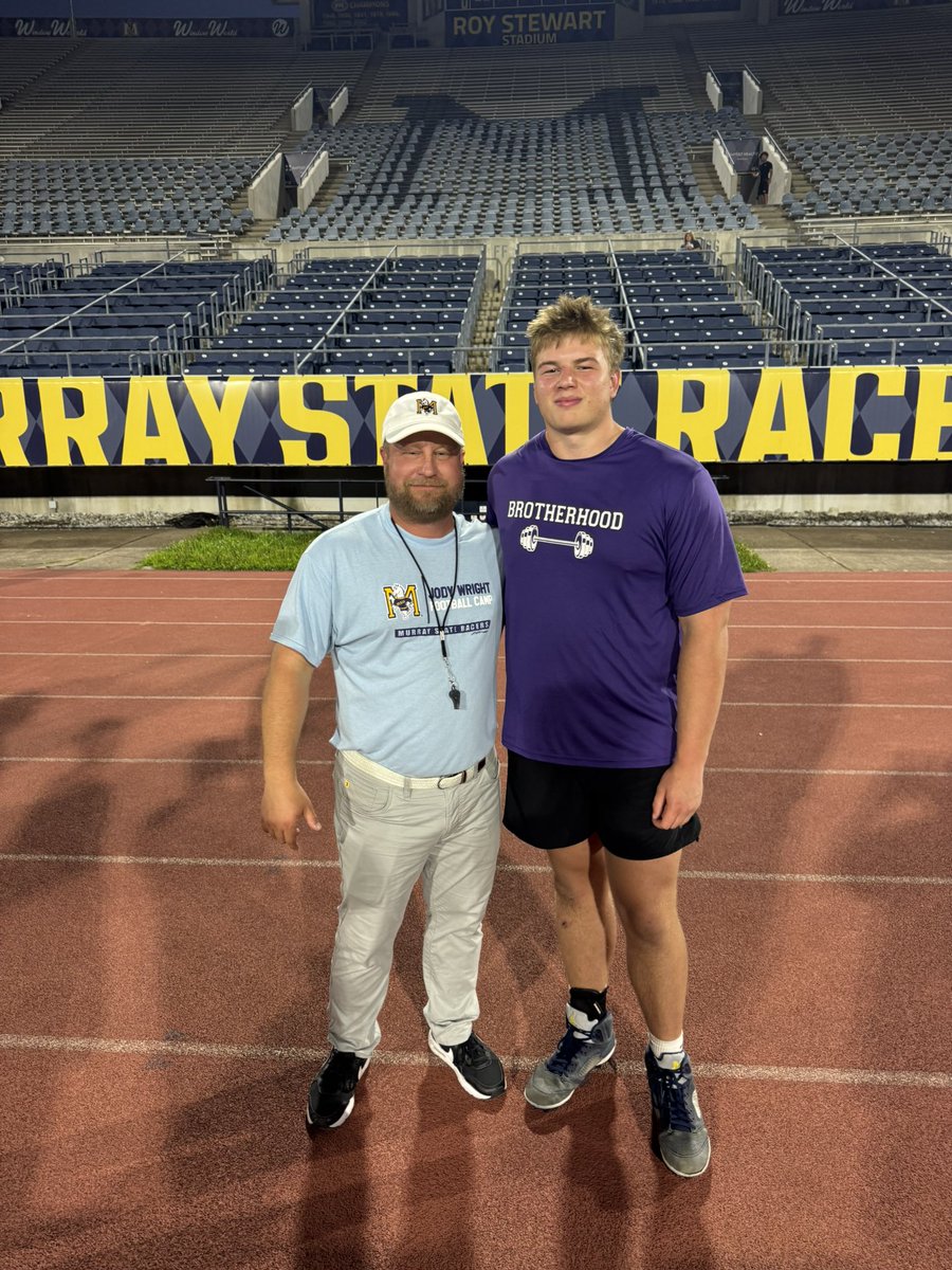 615_sloanbass's tweet image. After a great camp & conversation with @WrightJody I’m blessed to have received an offer from Murray State🐎 @racersfootball @CoachARoss @pagefootball @wcsPHScr @Coachwolff54 @Dynasty_Oline @ONEWAYINC1 @JalanSowell @BlakeBedd @CSmithScout @CoachMal7 @samspiegs @ChadSimmons_…