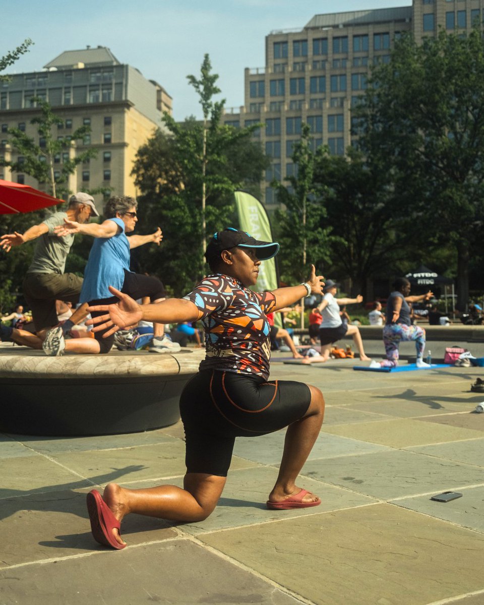 DowntownDCBID's tweet image. 🌿One more chance to flow...
We are closing out the Eaton Wellness in the Park: June Yoga Series
📅 Tuesday, June 25
⏰ 7AM – 8AM
📍 Franklin Park (1332 I St NW)
🚇 McPherson Square
✨ BYO yoga mat
Let’s flow one last time 🌞
#FranklinParkDC #EatonWellness #DowntownDC
