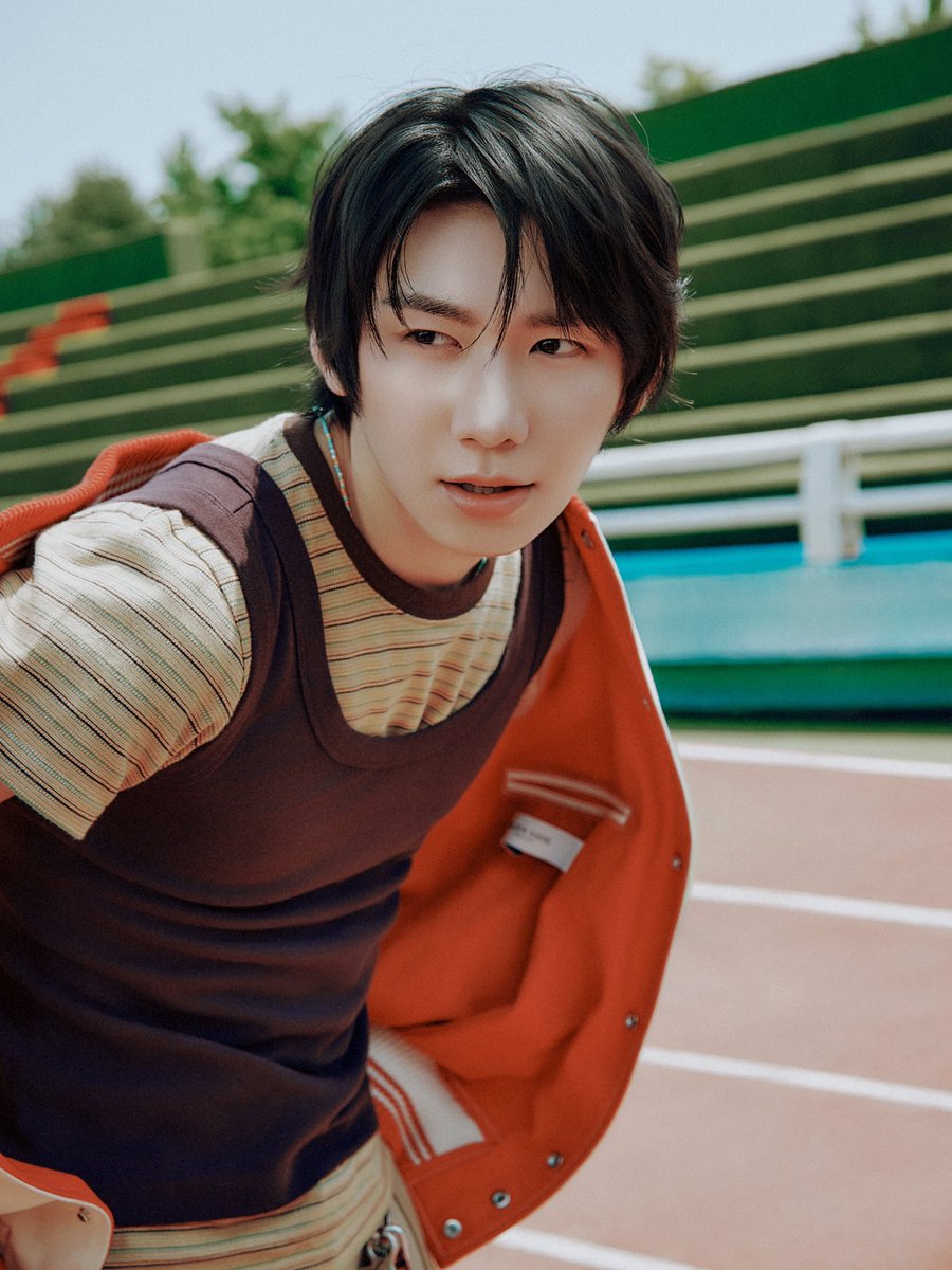 Concept Photo 3

#HAN #박한

AHOF The 1st Mini Album [WHO WE ARE]
➫ 2025.07.01. 6PM (KST)

#AHOF #아홉
#WHOWEARE