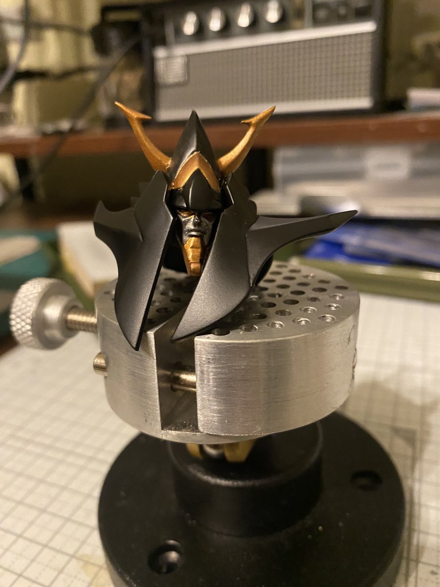 今日の模型
PLAMAXライディーン
折れた角のリカバリー
尖れ〜尖れ〜尖れ〜
折れるな〜尖れ〜尖れ〜
と唱えながら数日間ヤスリってようやくリカバリー出来ました
やっと次に進める