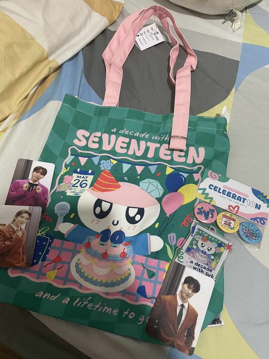 saythename_rej's tweet photo. fav svt fanmade purchase ever!!! Thank you so much, @sebong_prints !!! π₯Ήπ©΅π©· i love it so much π https://t.co/BTPBqzJJrh
