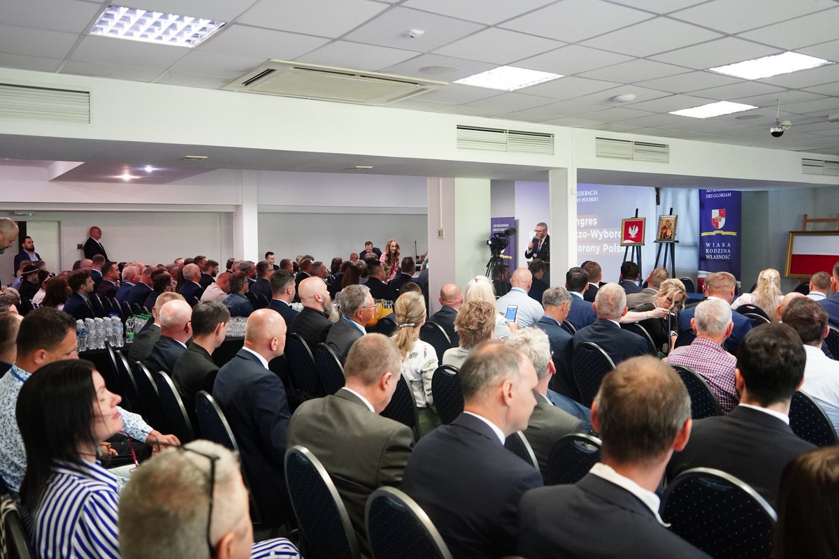 V Kongres <a href="/KoronyPolskiej/">Konfederacja Korony Polskiej</a> za nami 
Fotorelacja : niezawodna <a href="/LiliPerek/">Lidia Perek</a> 🤝