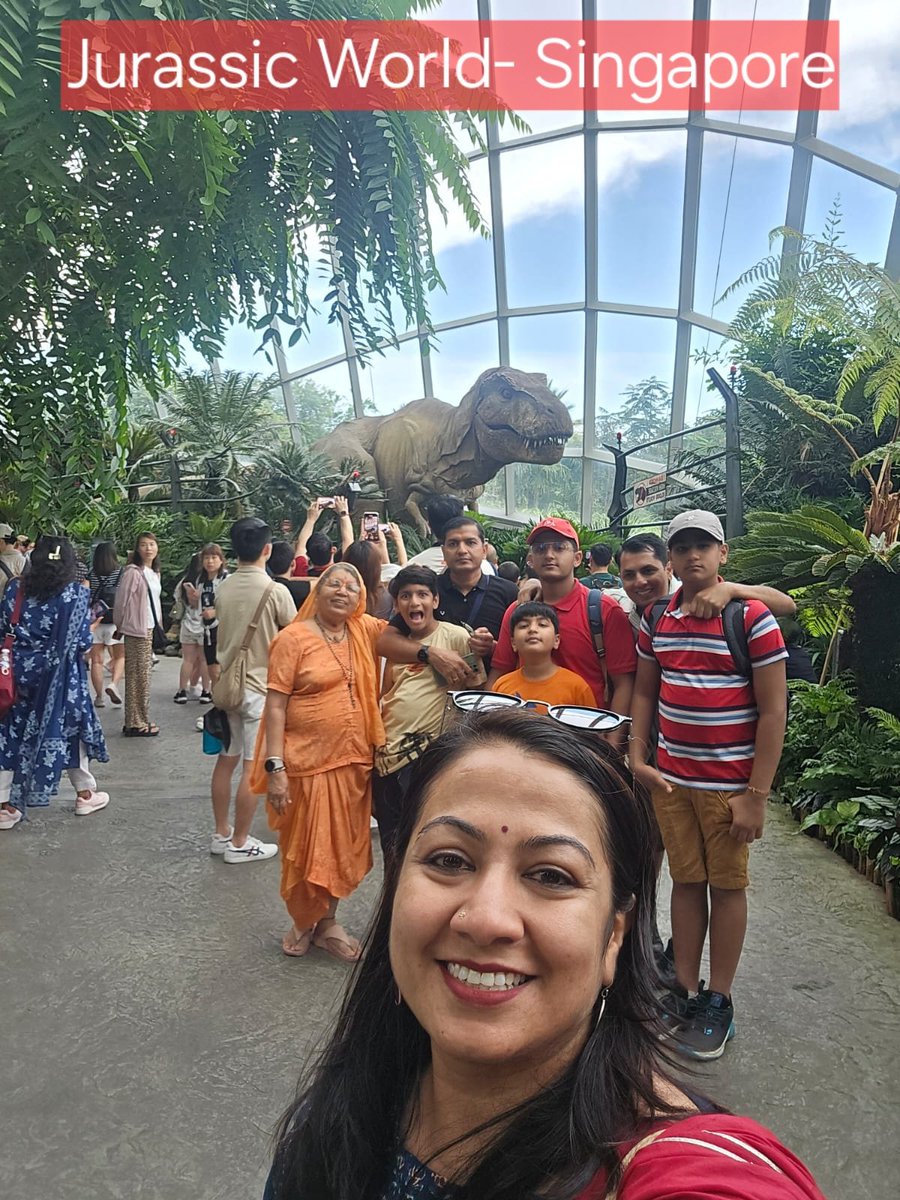pariharvipin's tweet photo. Family Holidays @ singapore 
#familyholidays https://t.co/sMmzq9ANKY