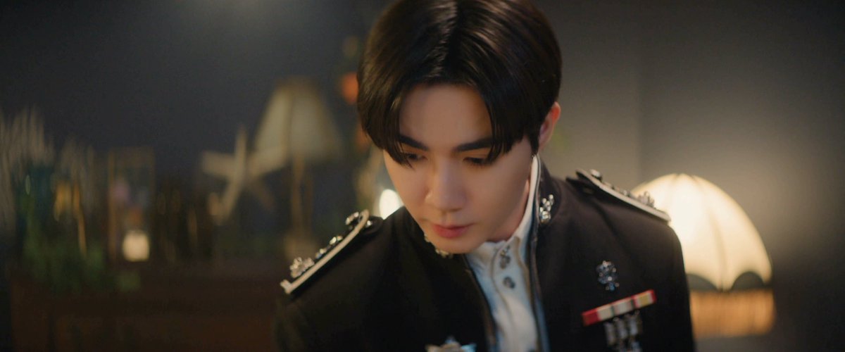 “ไม่ดื้อนะครับ พักผ่อนนะครับ เดี๋ยวพรุ่งนี้ไปเที่ยวกัน”

ตาย ๆๆๆๆๆๆ นมอยากให้มีพี่รัณ เอ้ย!!! คุณชรัณมาดุแบบนี้บ้างจัง น่ากลั๊ว น่ากลัว 😫🫣🤩

MEENANAGARIN CITY
#TheNextPrinceEP8