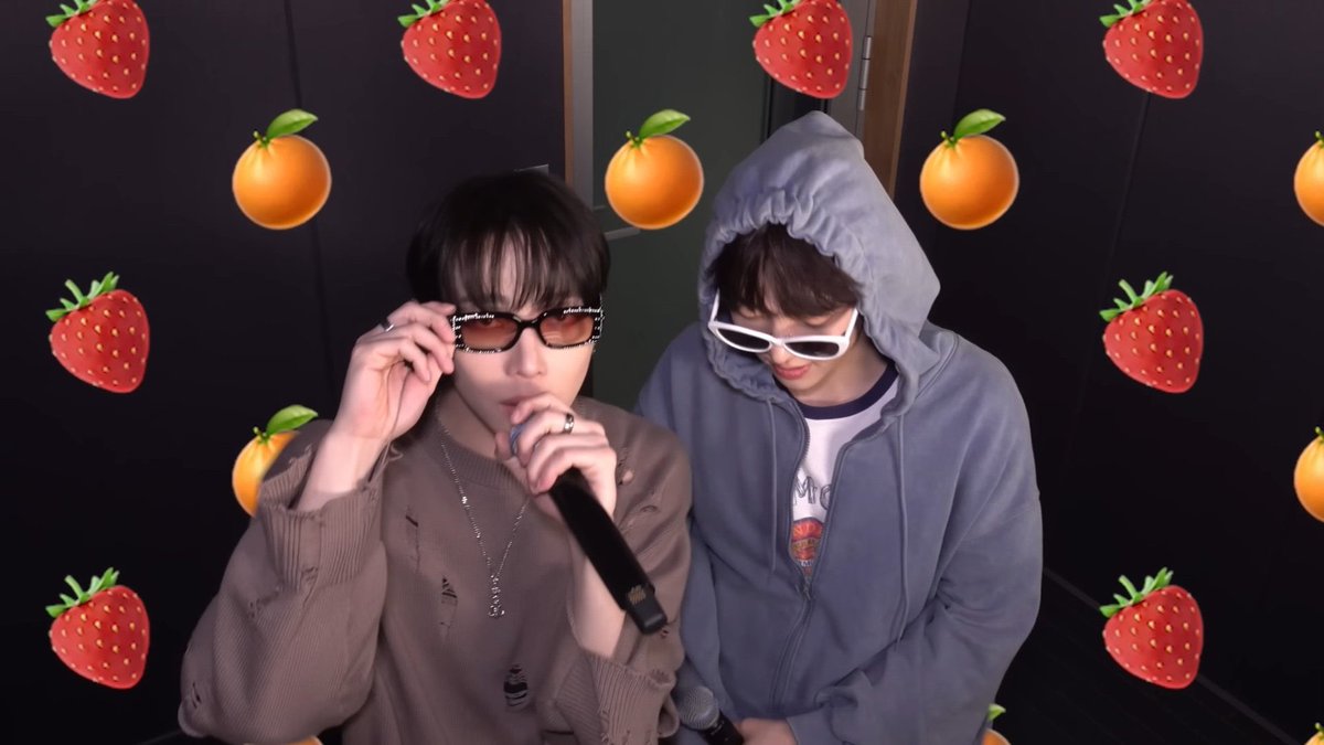 wwwikemancom's tweet photo. 🍓🍊🎧🎤🕶️💘 https://t.co/1eD7iD30u5