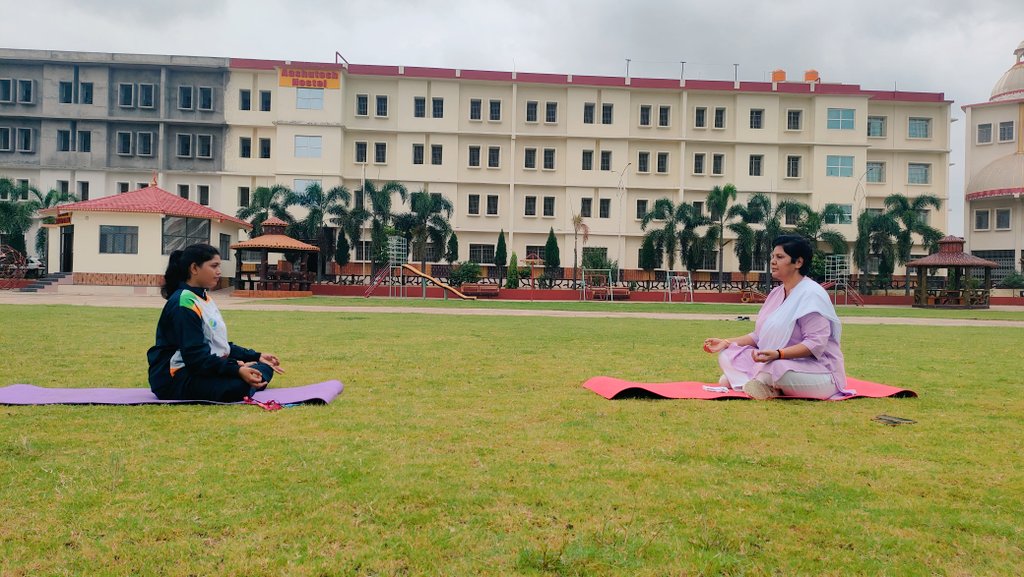 drgabavinit's tweet photo. Happy international yoga day 2015 https://t.co/be3fZw9H43