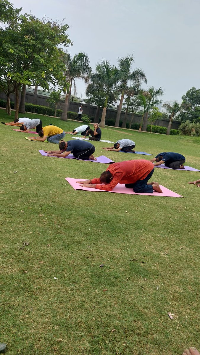 अंतर्राष्ट्रीय योग दिवस की सभी को हार्दिक शुभकामनाएँ 

योग करे स्वस्थ रहें 
#YogaDay2025 
#YogaDay